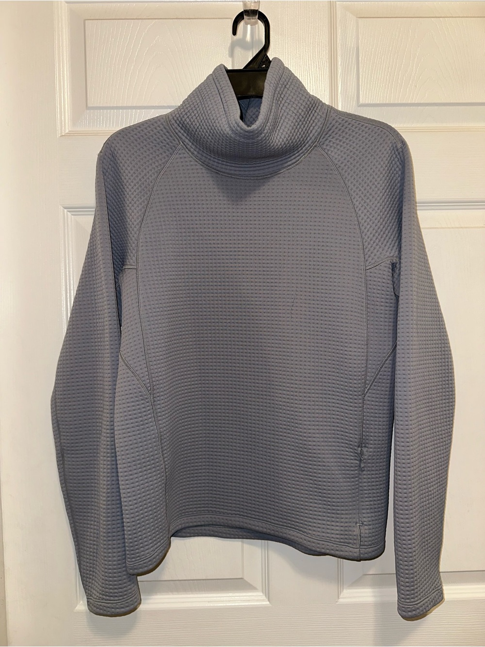 Lululemon Waffle Knit Funnel Neck Shirt Pullover Rhino Grey Womens Size 4 Runnin